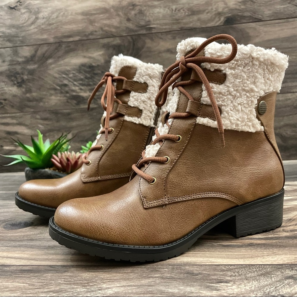 Baretraps ONeil Faux Fur Waterproof Combat Boots - Picture 3 of 11